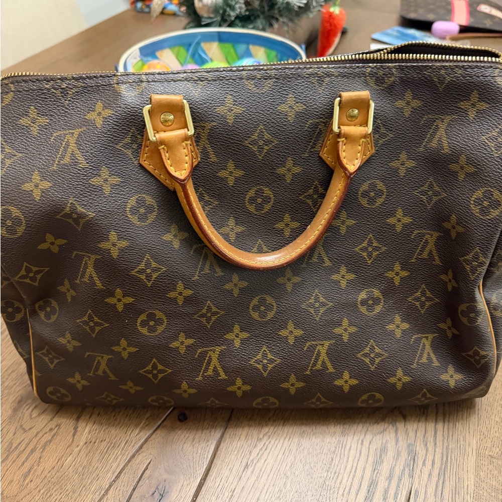Louis Vuitton Brown and Tan Monogram Satchel - Picture 7 of 11